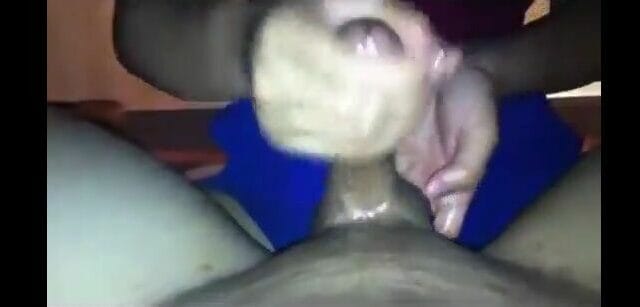 Viral abg cantik asik pacaran di rumah saat ortu pergi